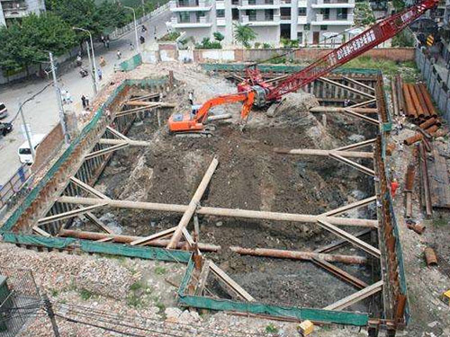 福焱建筑设备租赁钢板桩施工,福焱建筑设备租赁静压桩机,湖南福焱机械设备有限公司