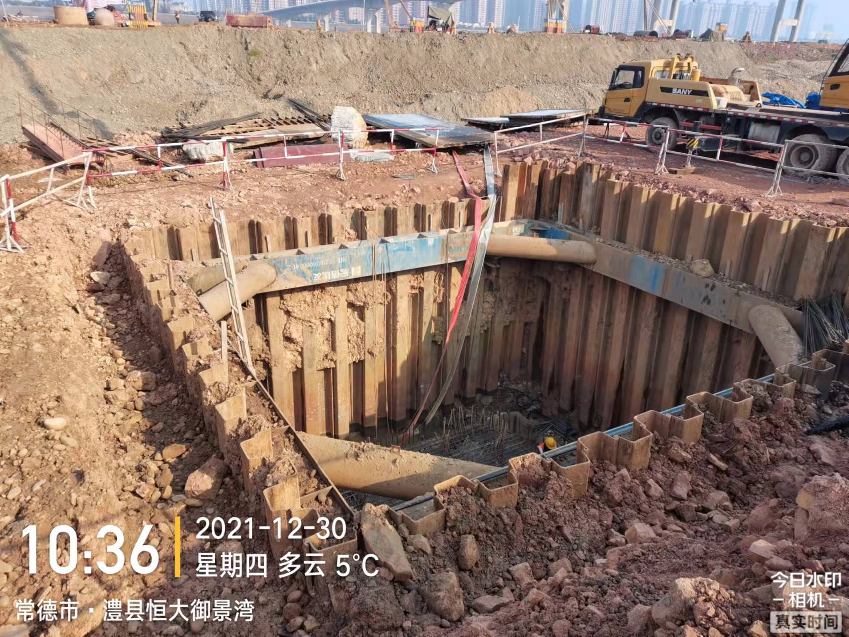 福焱建筑设备租赁钢板桩施工,福焱建筑设备租赁静压桩机,湖南福焱机械设备有限公司